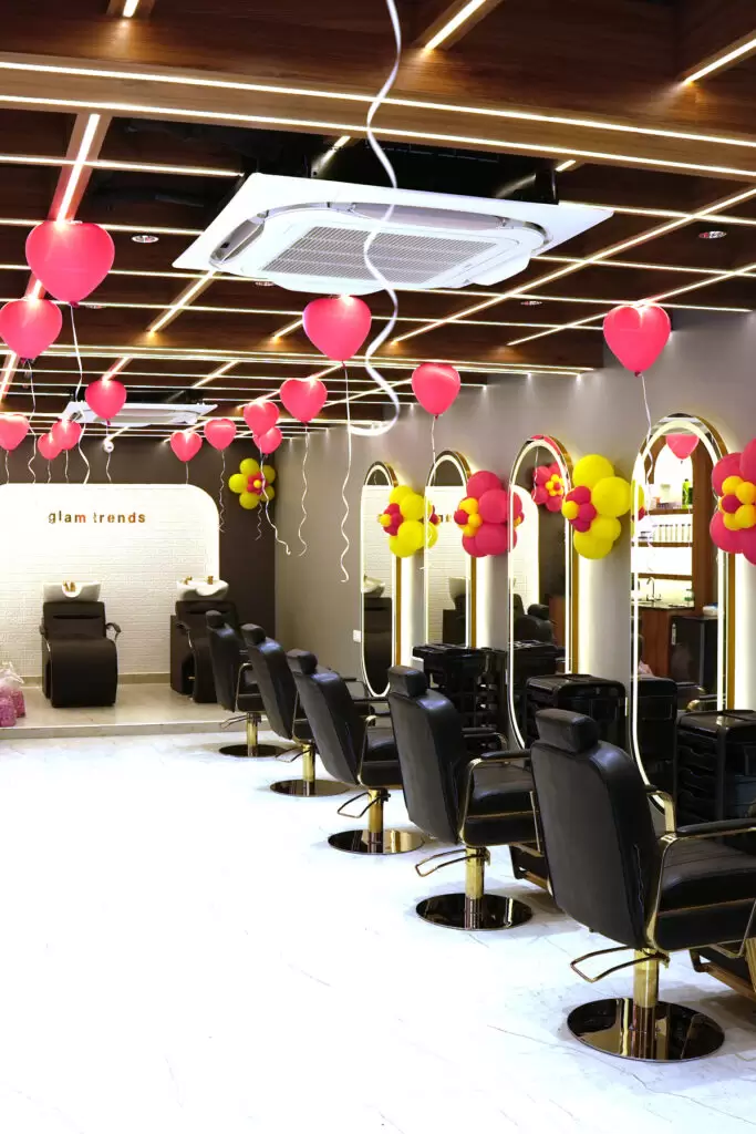best unisex salon franchise in India
